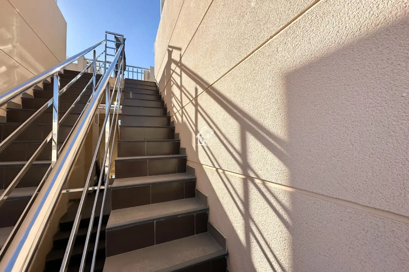 Vista exterior de Apartament de lloguer en Pilar de la Horadada amb Aire condicionat, Terrassa i Piscina