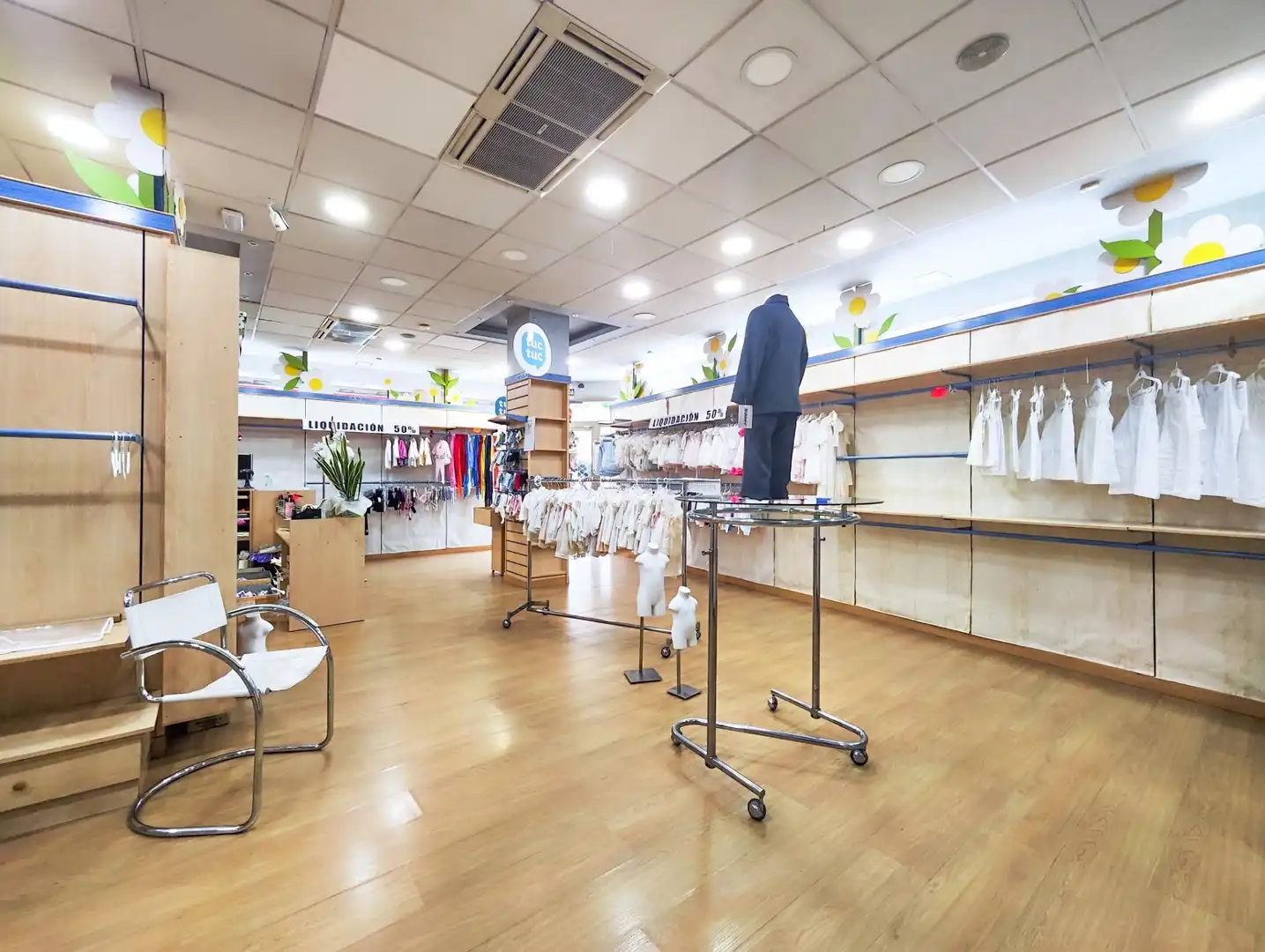 Commercial properties for rent in Puertollano  with Air Conditioner, Parquet flooring and Furnished