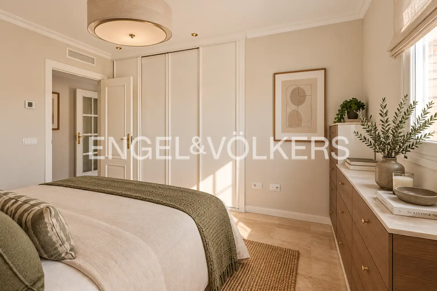 Bedroom of Attic for sale in Madrid  with Air Conditioner, Heating and Private garden