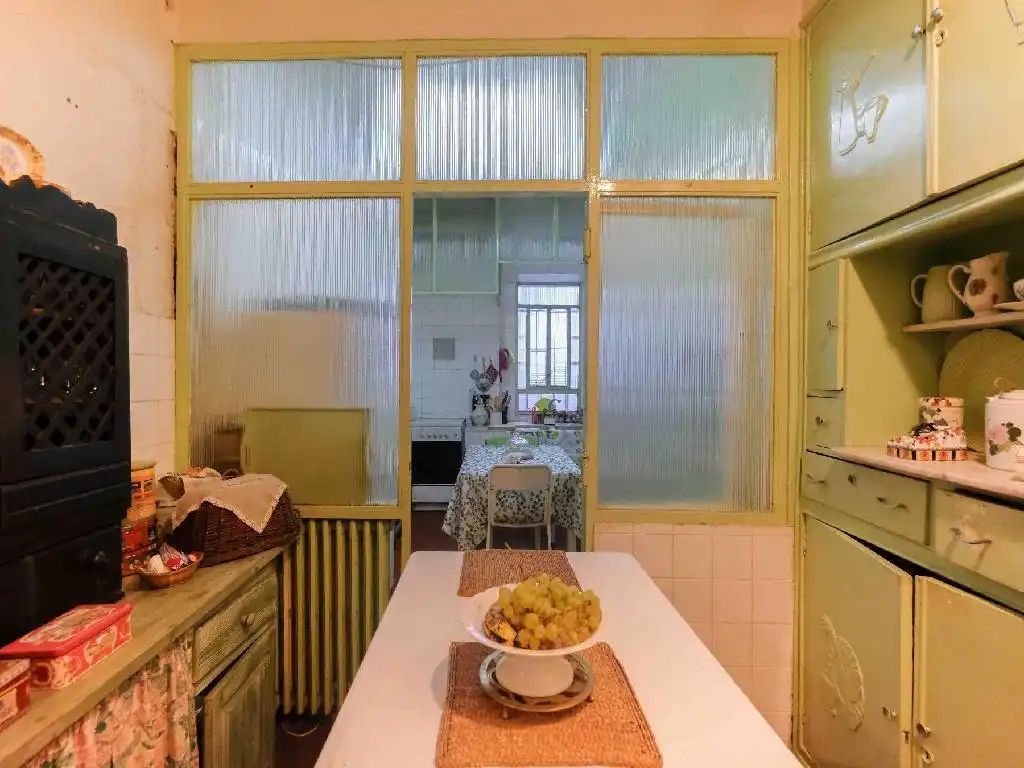 Kitchen of Buildings for sale in Salamanca