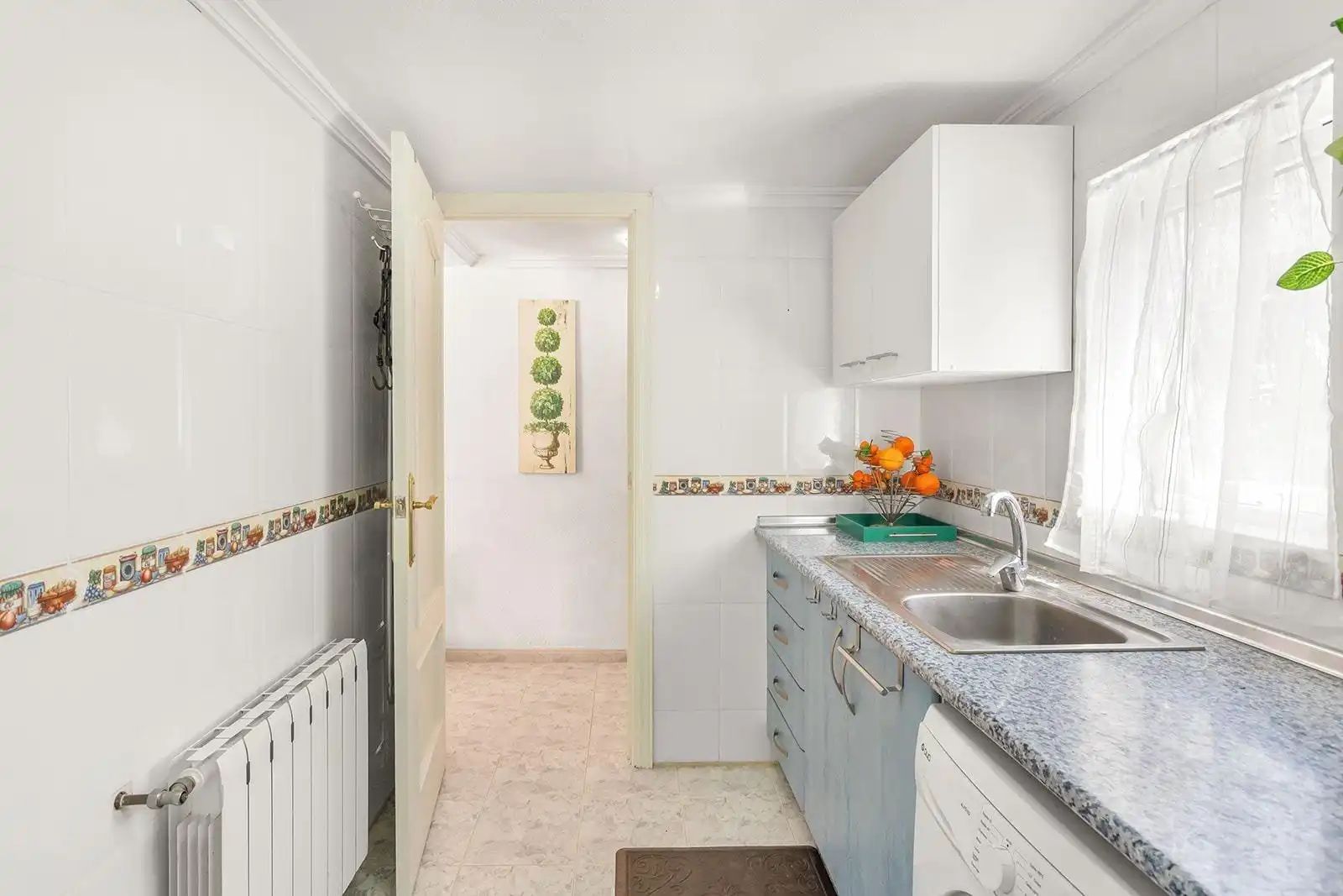 Cocina de Casa o chalet en venta en Torrevieja con Aire acondicionado, Calefacción y Jardín privado