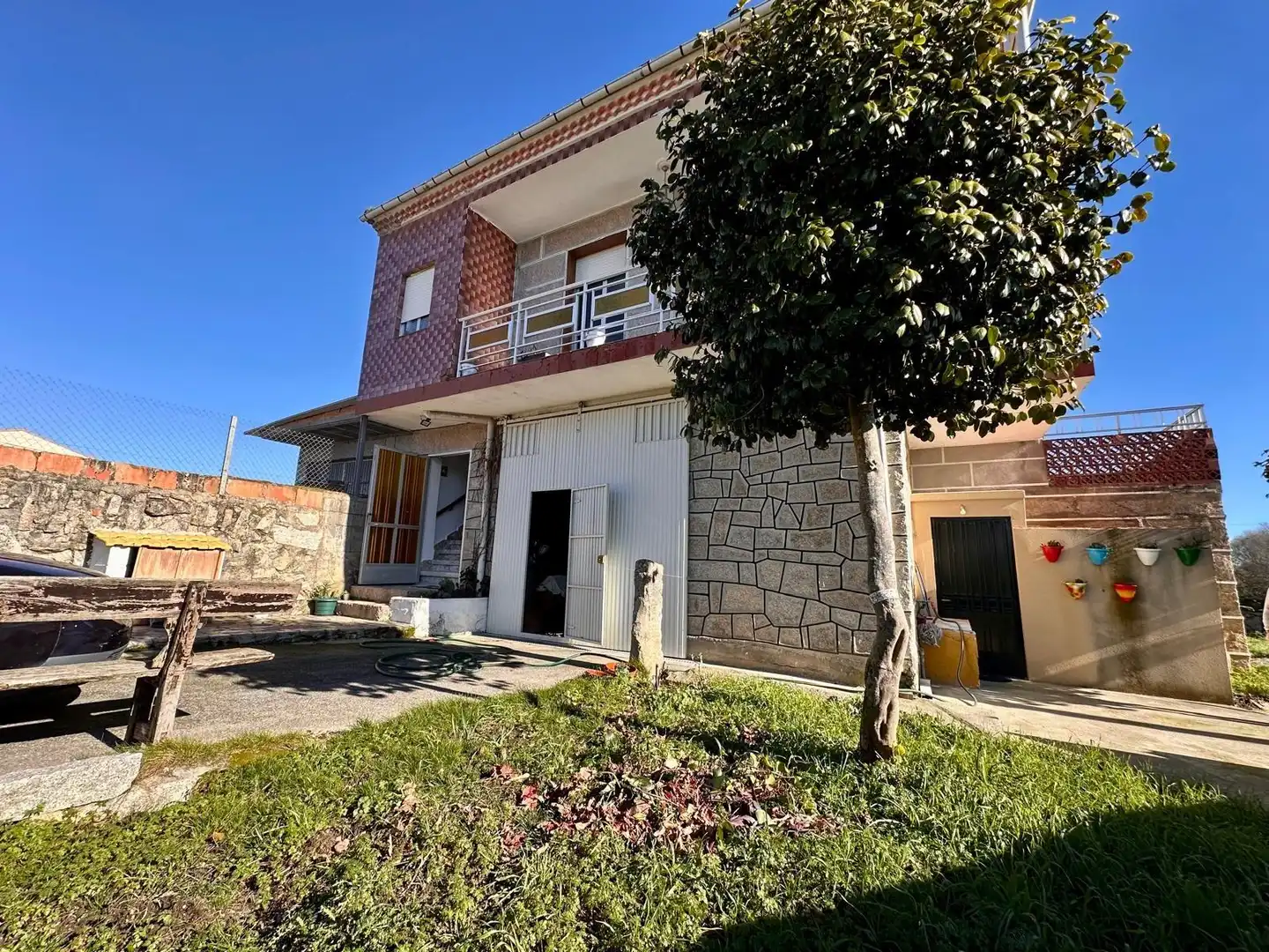 Casa amb terrassa en venda a Xunqueira de Ambía, imagen 2
