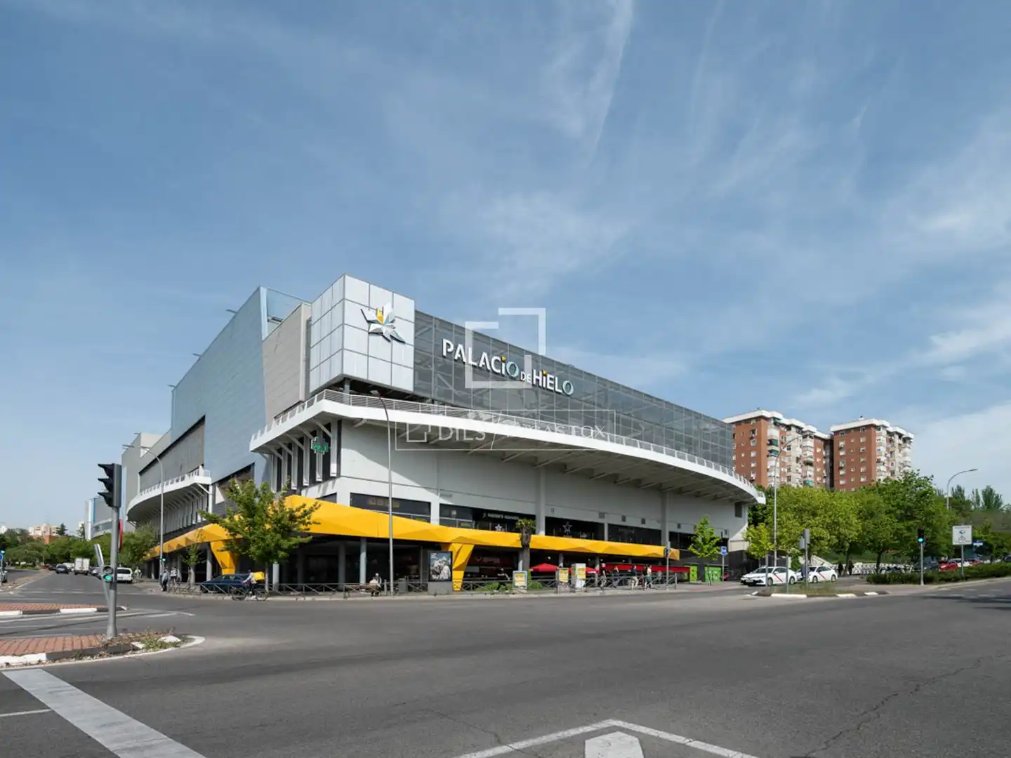 Vista exterior de Casa o chalet en venta en Madrid con Aire acondicionado, Calefacción y Jardín privado