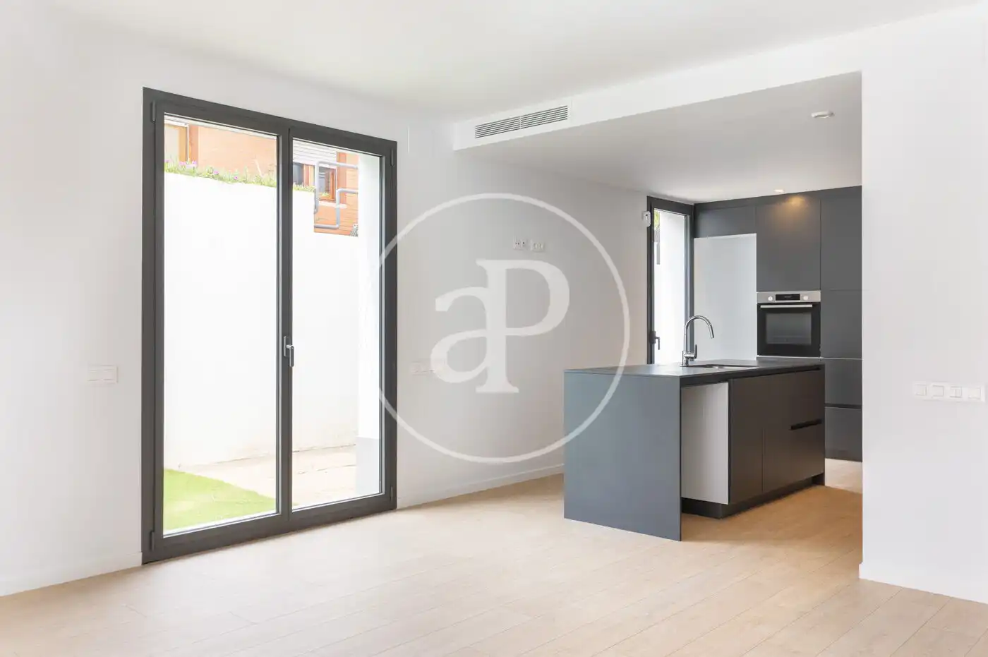 Kitchen of Flat for sale in Sant Cugat del Vallès  with Air Conditioner, Heating and Private garden