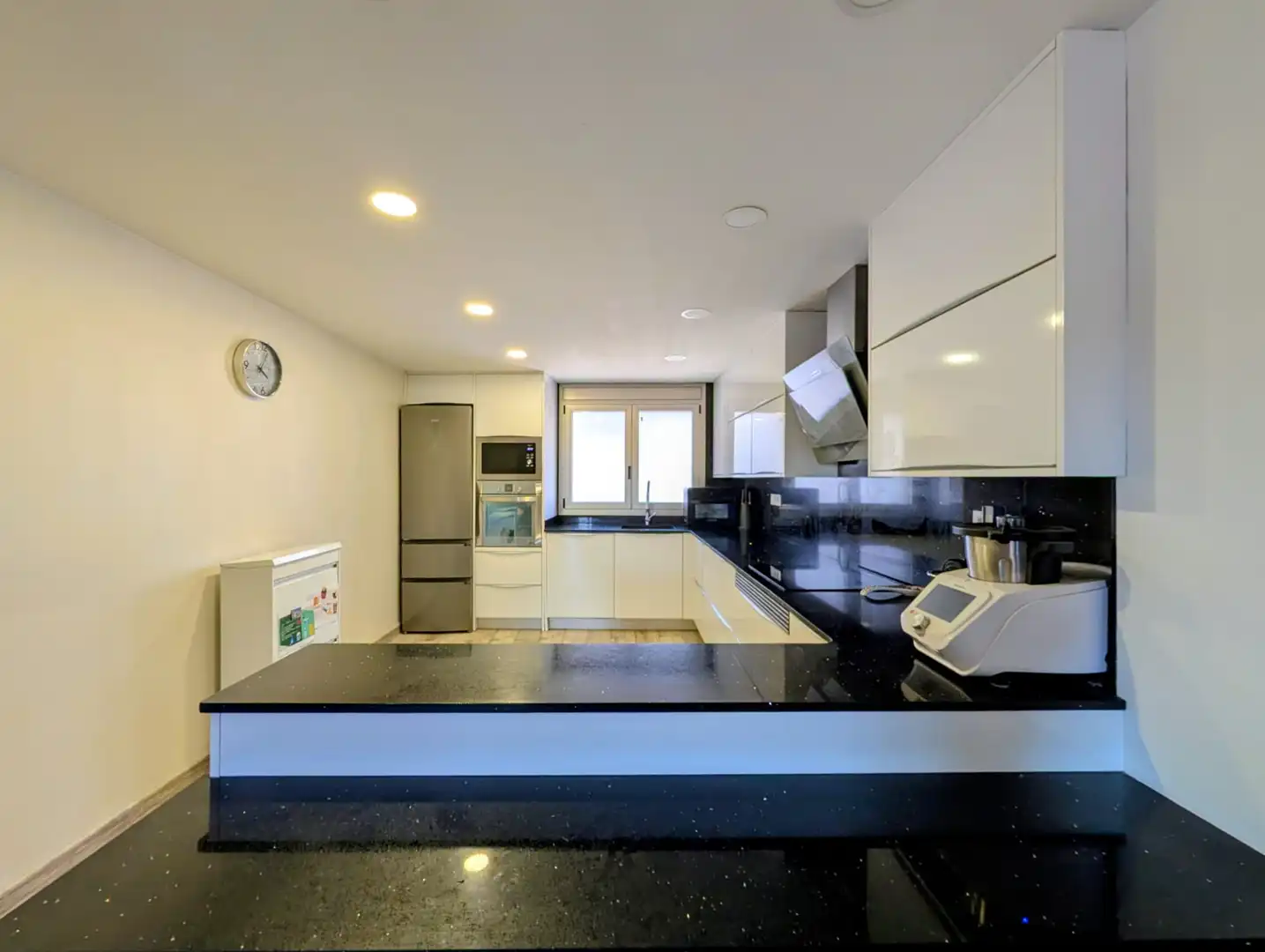 Cocina de Casa adosada en venta en Badalona con Parquet, Terraza y Trastero