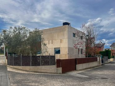 Villa con giardino in vendita a Avenida de la Santa Cruz