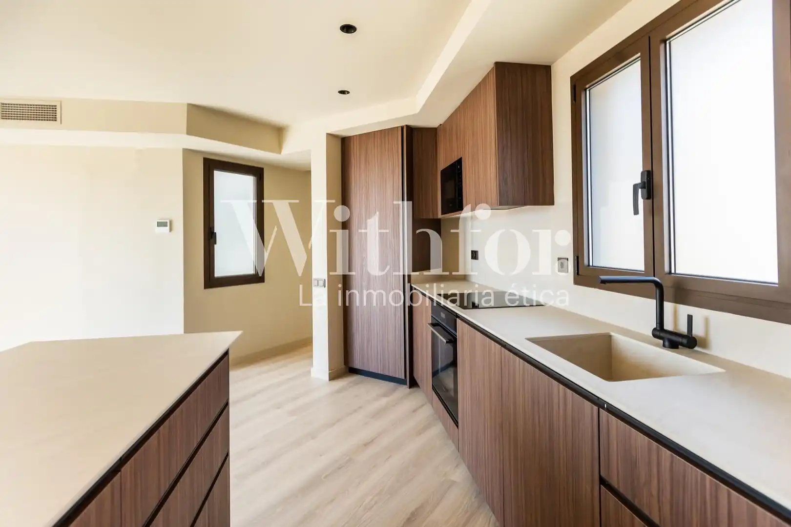 Cocina de Ático en venta en Barcelona con Calefacción, Terraza y Balcón