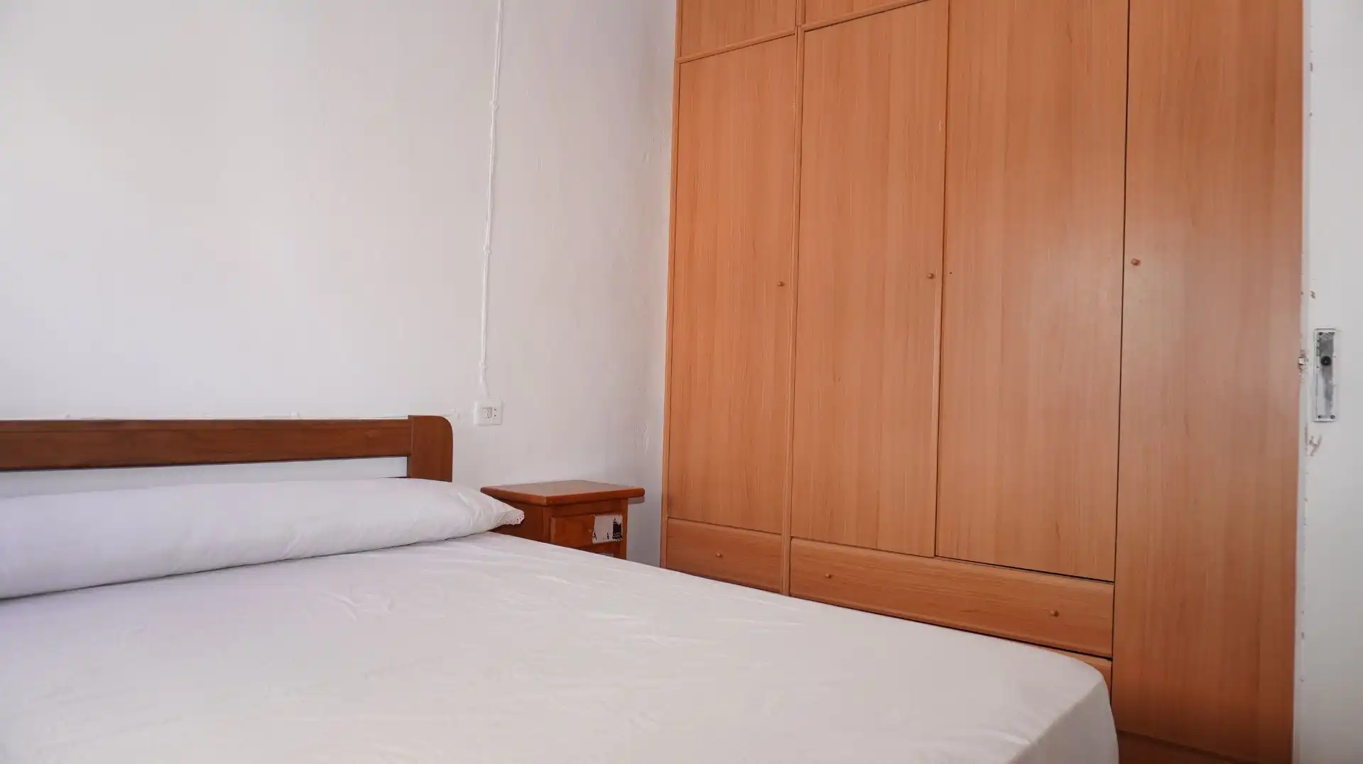 Dormitori de Casa adosada en venda en Motril amb Terrassa i Moblat