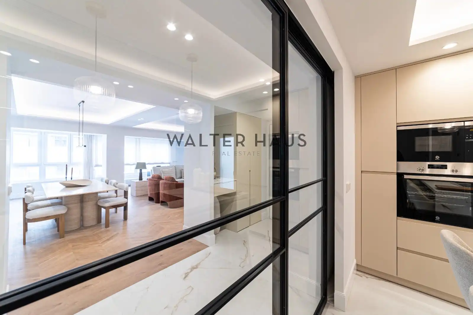 Flat with terrace for sale in Calle de Castelló, imagen 16