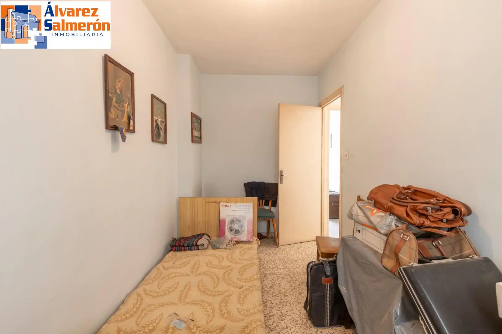 Schlafzimmer von Wohnung zum Verkauf in Granada mit Terrasse