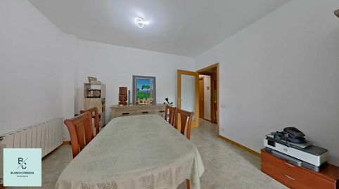 SEMINUEVO CON TERRAZA, PISCINA, PARKING Y TRASTERO, imatge 5