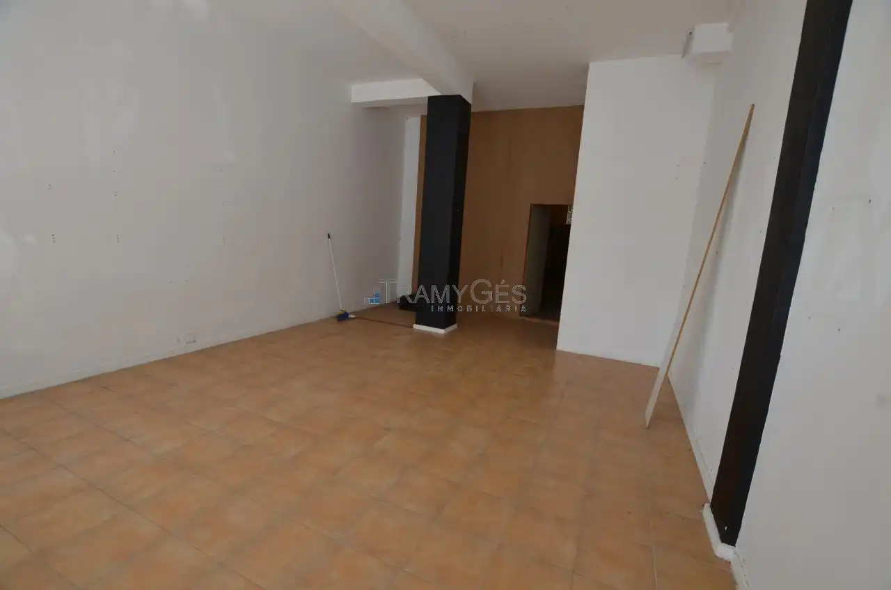 Commercial properties for sale in AVENIDA DE LA CONCORDIA, Tui