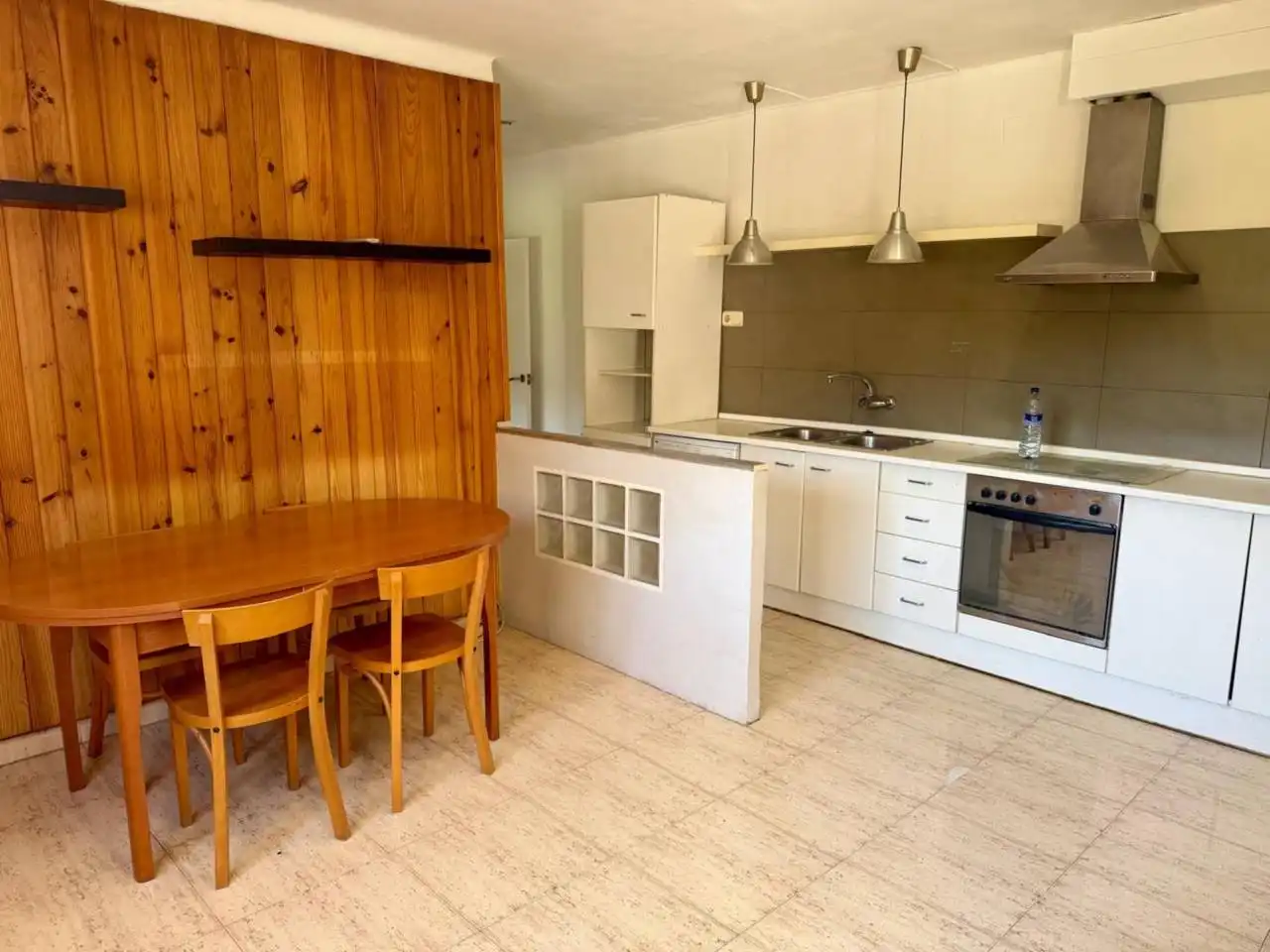 Cuina de Casa o xalet en venda en Rubí amb Terrassa