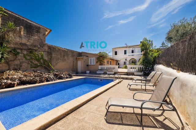 Casa-chalet en Venta en Son Anglada