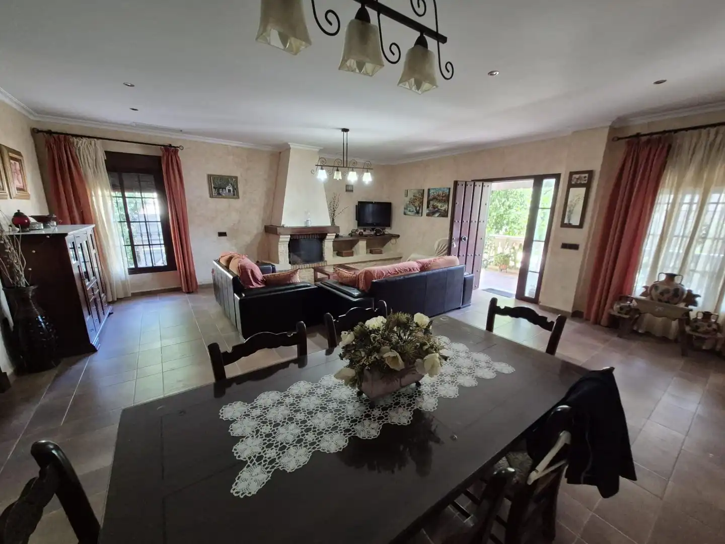 Sala d'estar de Casa o xalet en venda en Arcos de la Frontera