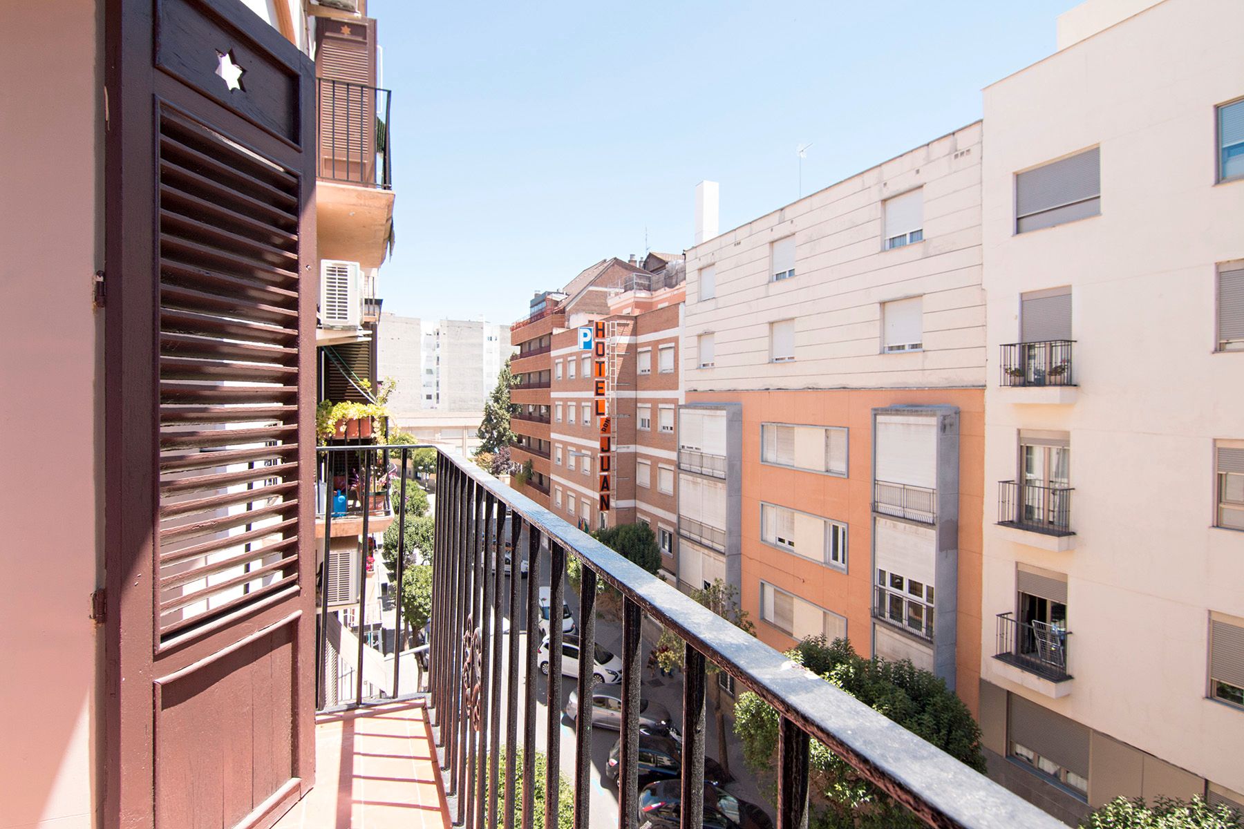 Terrassa de Pis de lloguer en  Granada Capital amb Calefacció, Moblat i Forn