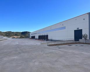 Vista exterior de Nau industrial de lloguer en Òdena amb Alarma