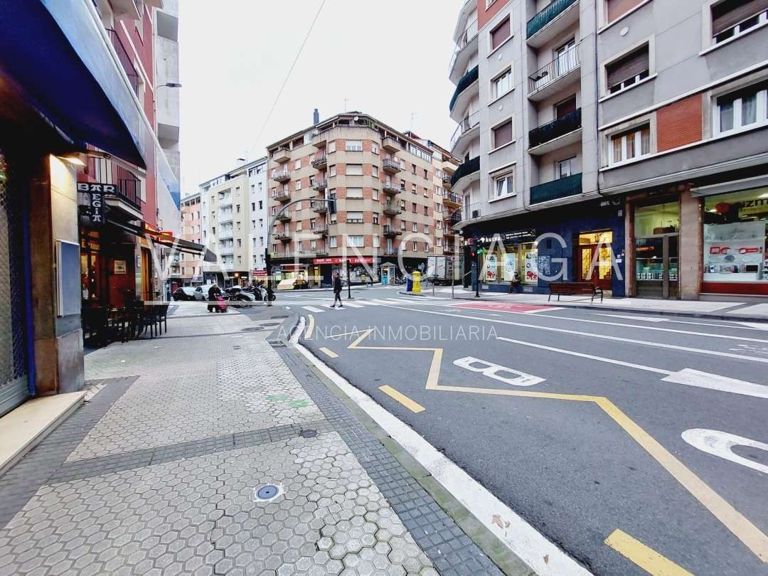 Vista exterior de Local de lloguer en Donostia - San Sebastián 