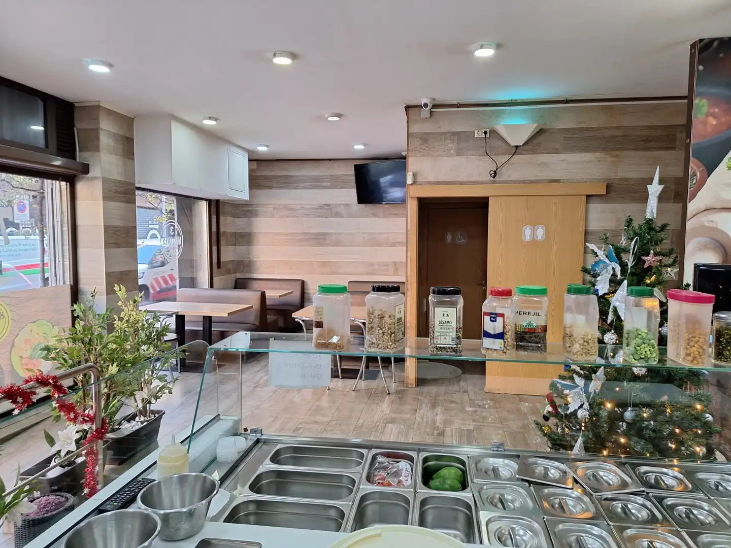 Local comercial en traspaso en La Gavarra, imagen 10