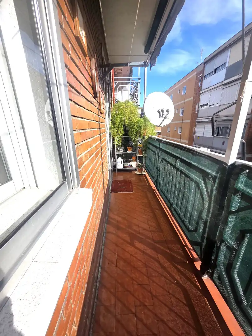 Balcony of Flat for sale in Madrid  with Air Conditioner, Heating and Parquet flooring