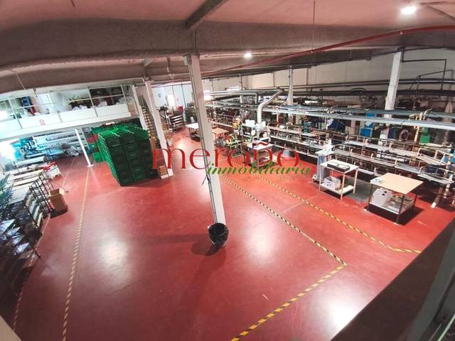 Nave industrial en Alquiler en El Toscar
