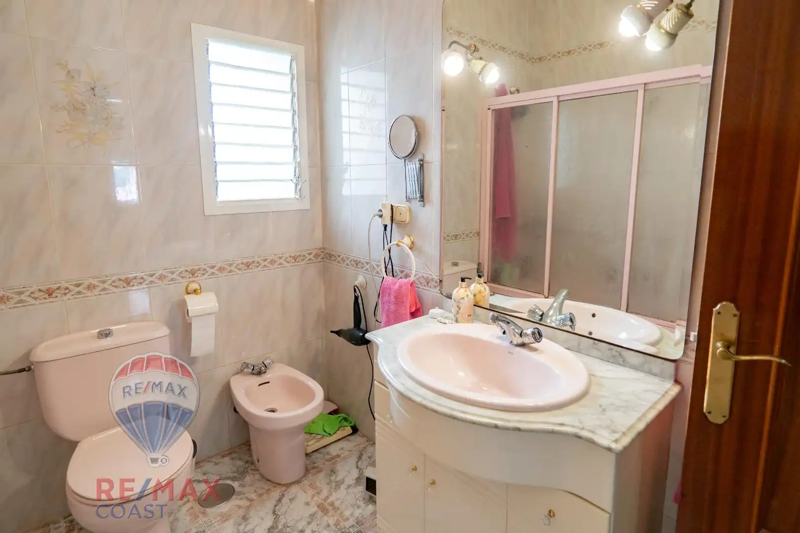 Baño de Casa o chalet en venta en Rincón de la Victoria con Jardín privado, Terraza y Piscina