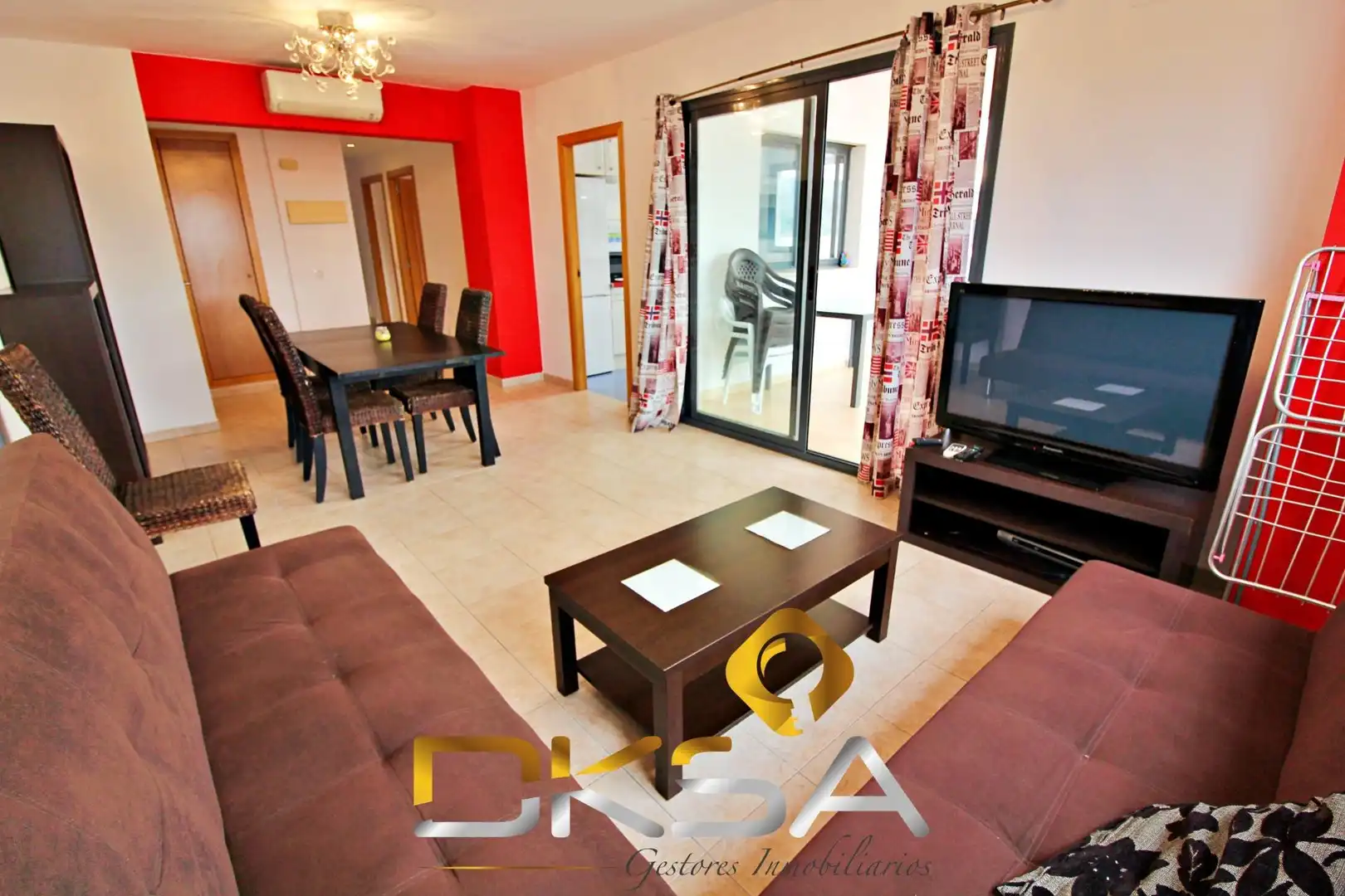 Sala d'estar de Àtic en venda en Oropesa del Mar / Orpesa amb Aire condicionat, Calefacció i Jardí privat
