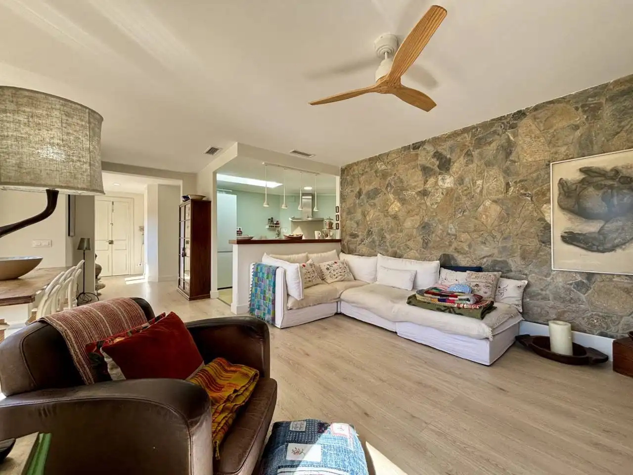 Sala de estar de Piso de alquiler en Sant Feliu de Guíxols con Terraza y Amueblado