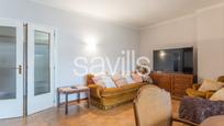 Living room of Apartment for sale in  Barcelona Capital