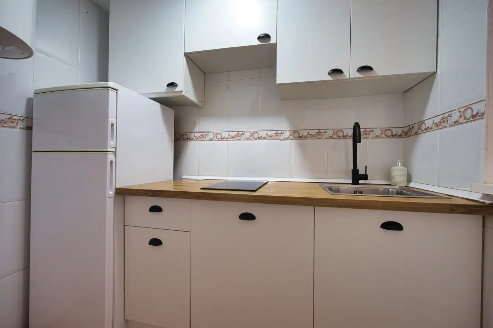 Cocina de Piso de alquiler en Torrevieja con Aire acondicionado, Calefacción y Terraza