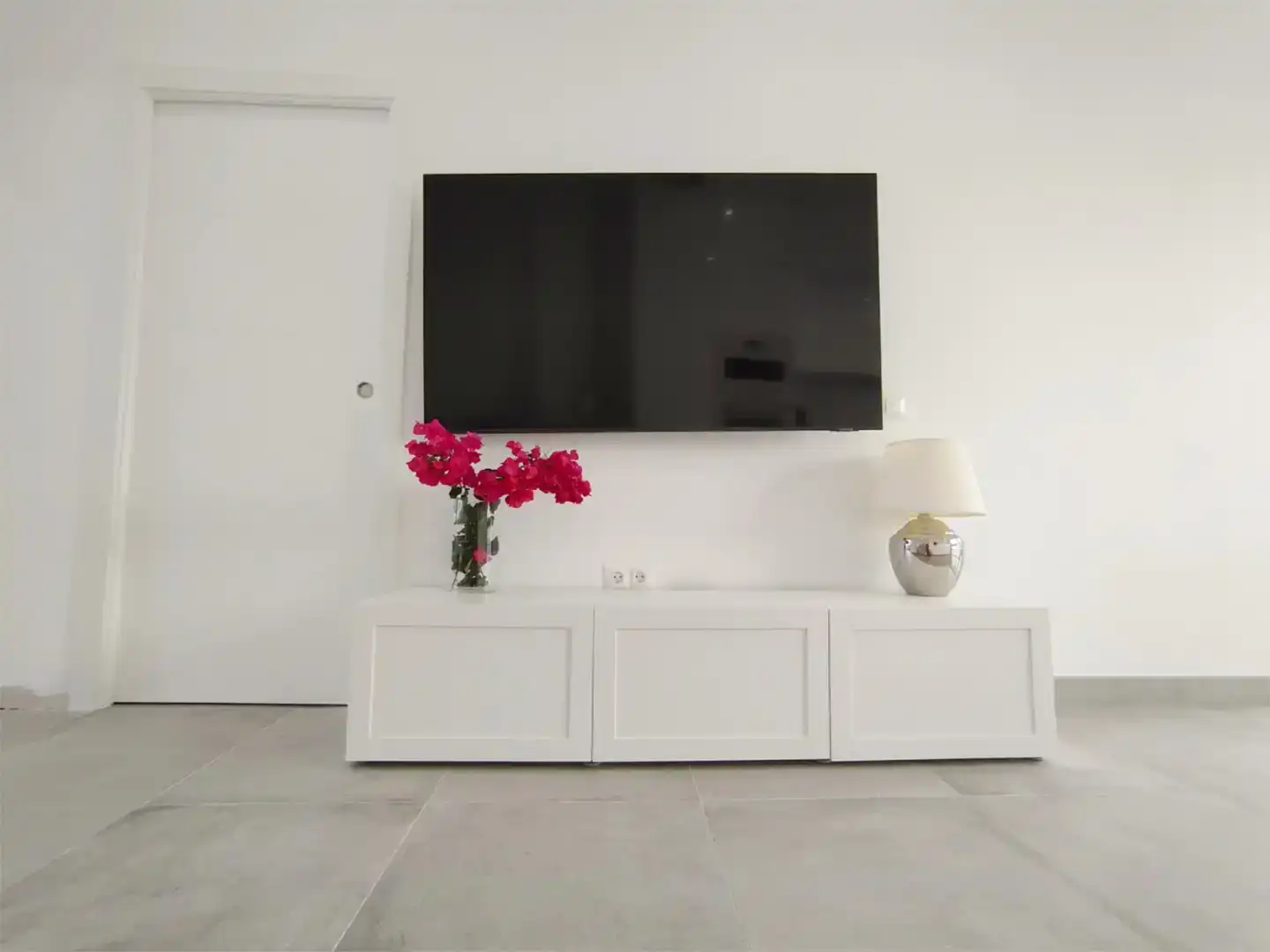 Sala d'estar de Apartament de lloguer en Fuengirola amb Aire condicionat, Moblat i Forn