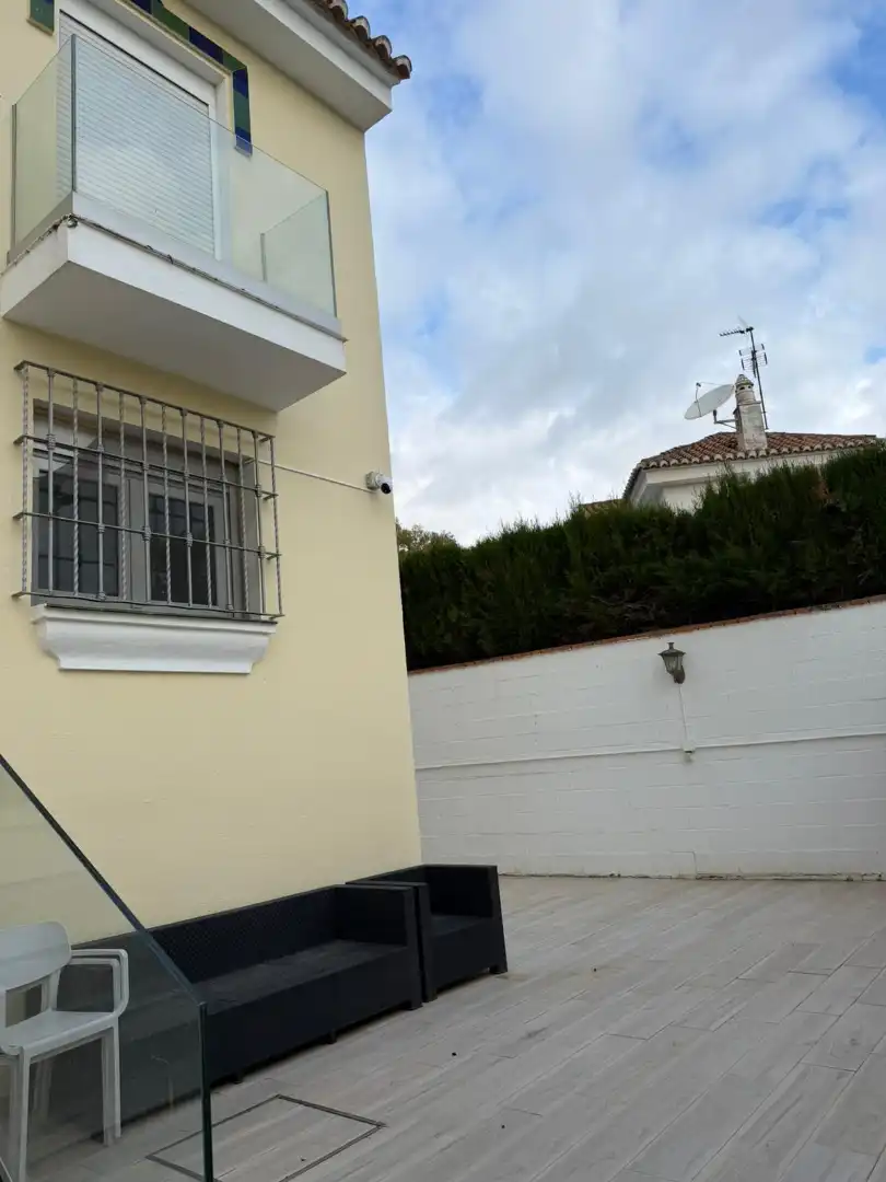 Vista exterior de Casa o chalet en venta en Torremolinos con Aire acondicionado, Calefacción y Terraza