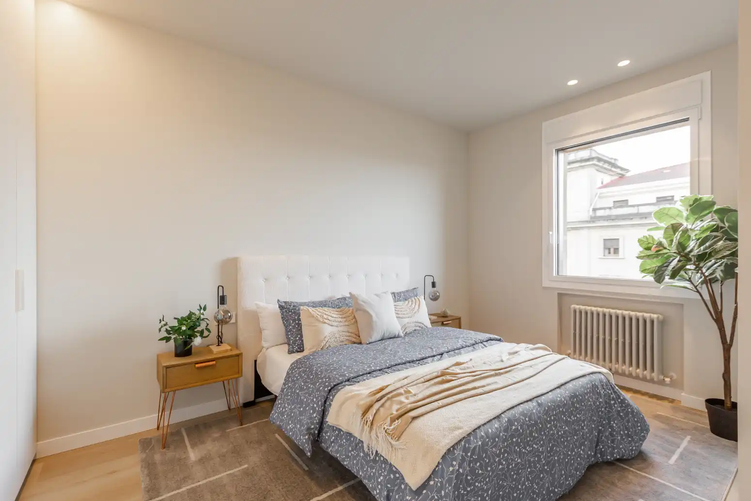 Habitación de Piso en venta en  Pamplona / Iruña con Calefacción