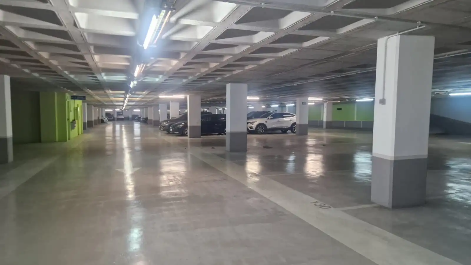 Parkplatz von Garage zum Verkauf in Sant Feliu de Llobregat