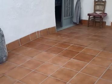 House with garden for sale in calle san Bartolome 8