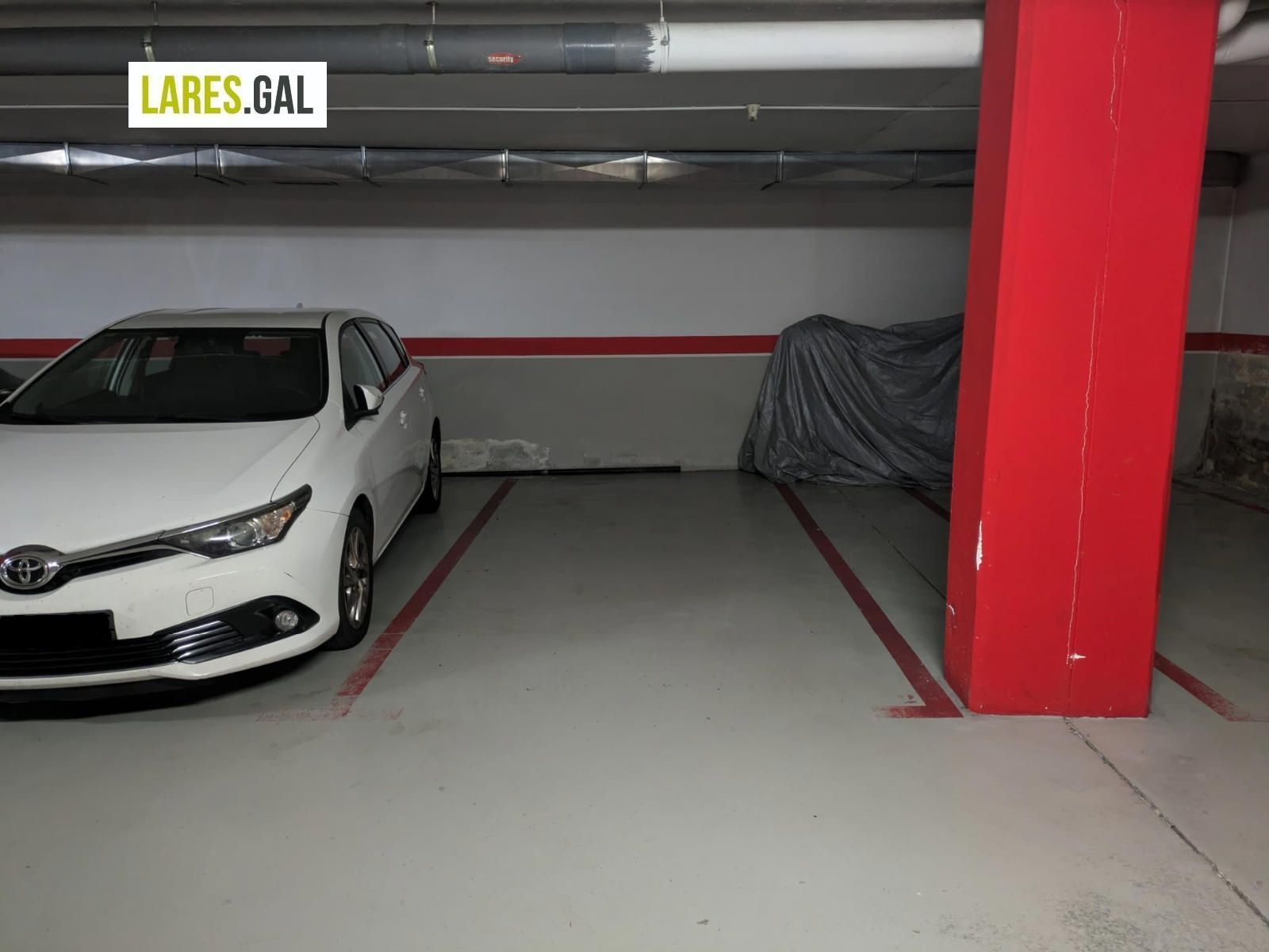 Parking of Garage to rent in Cangas 