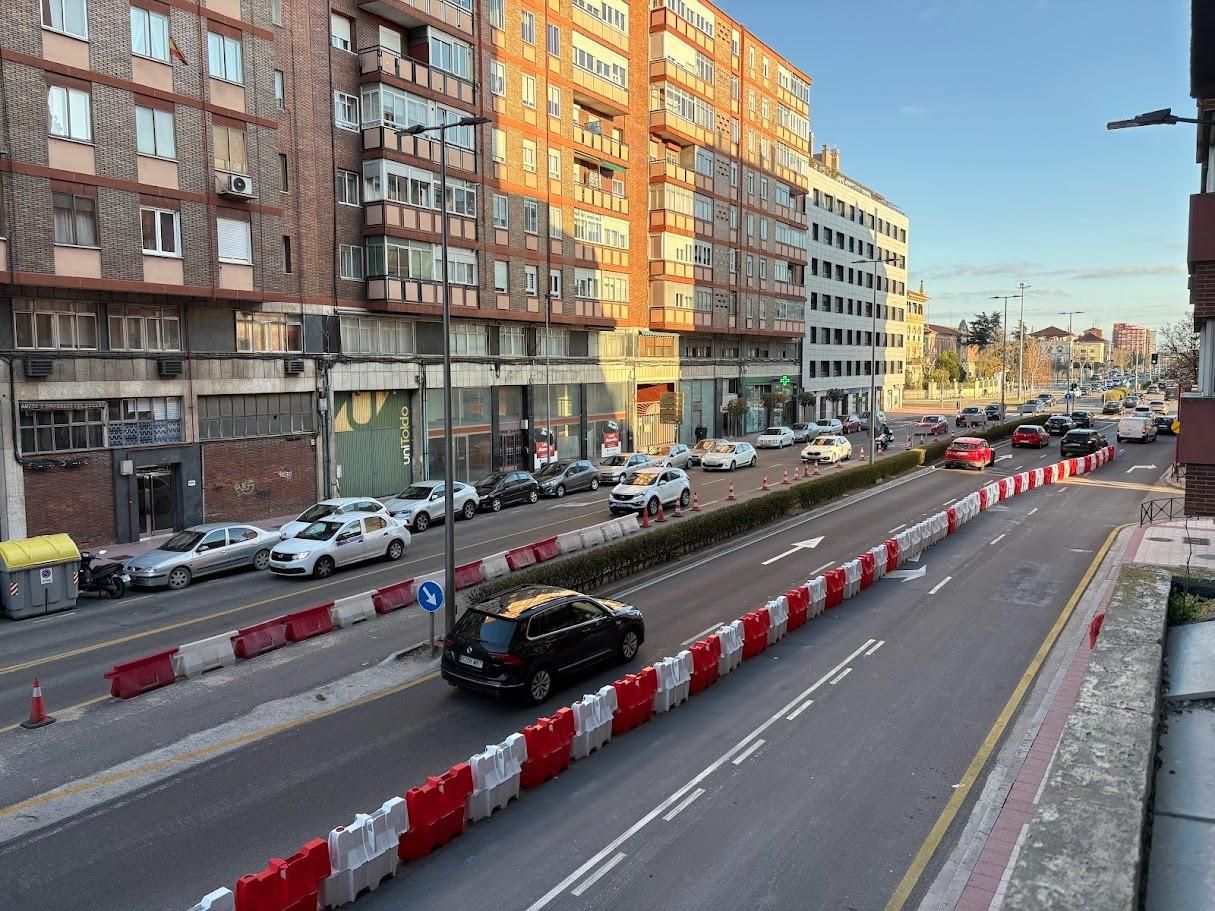 Exterior view of Flat for sale in Valladolid Capital  with Heating and Terrace