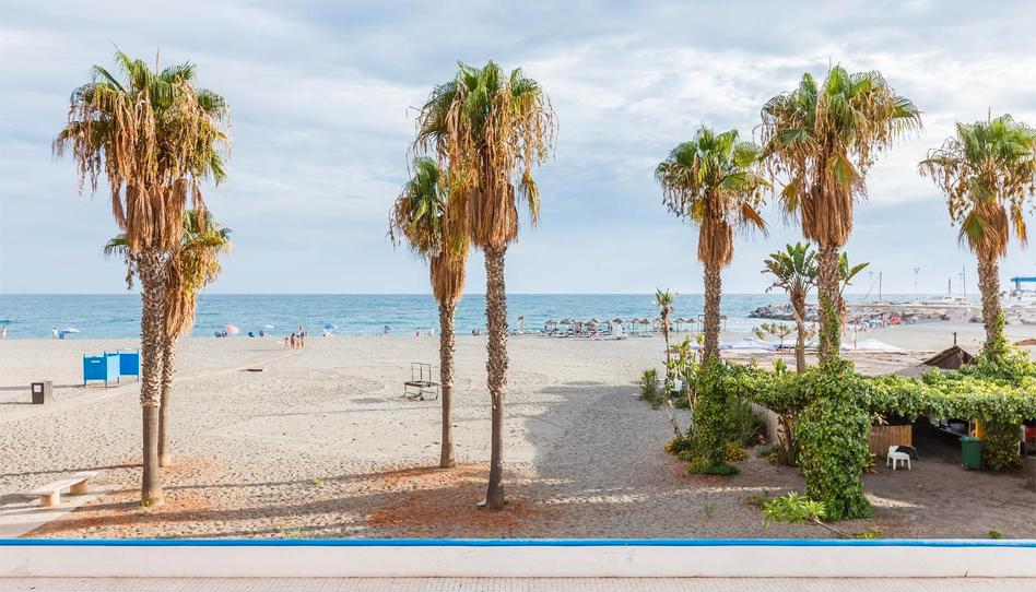 Foto 1 de Apartament de lloguer a Caleta de Vélez, Málaga