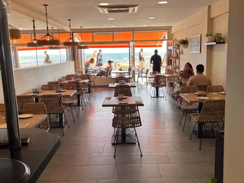 Locale commerciale in cessione a Sant raimon de penyafort 7