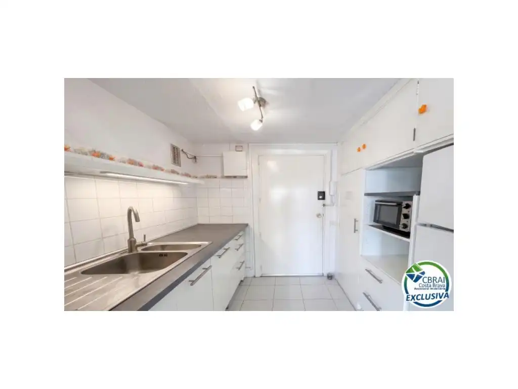 Studio with lift for sale in Avenida De La Gola De L'Estany 10, imagen 8