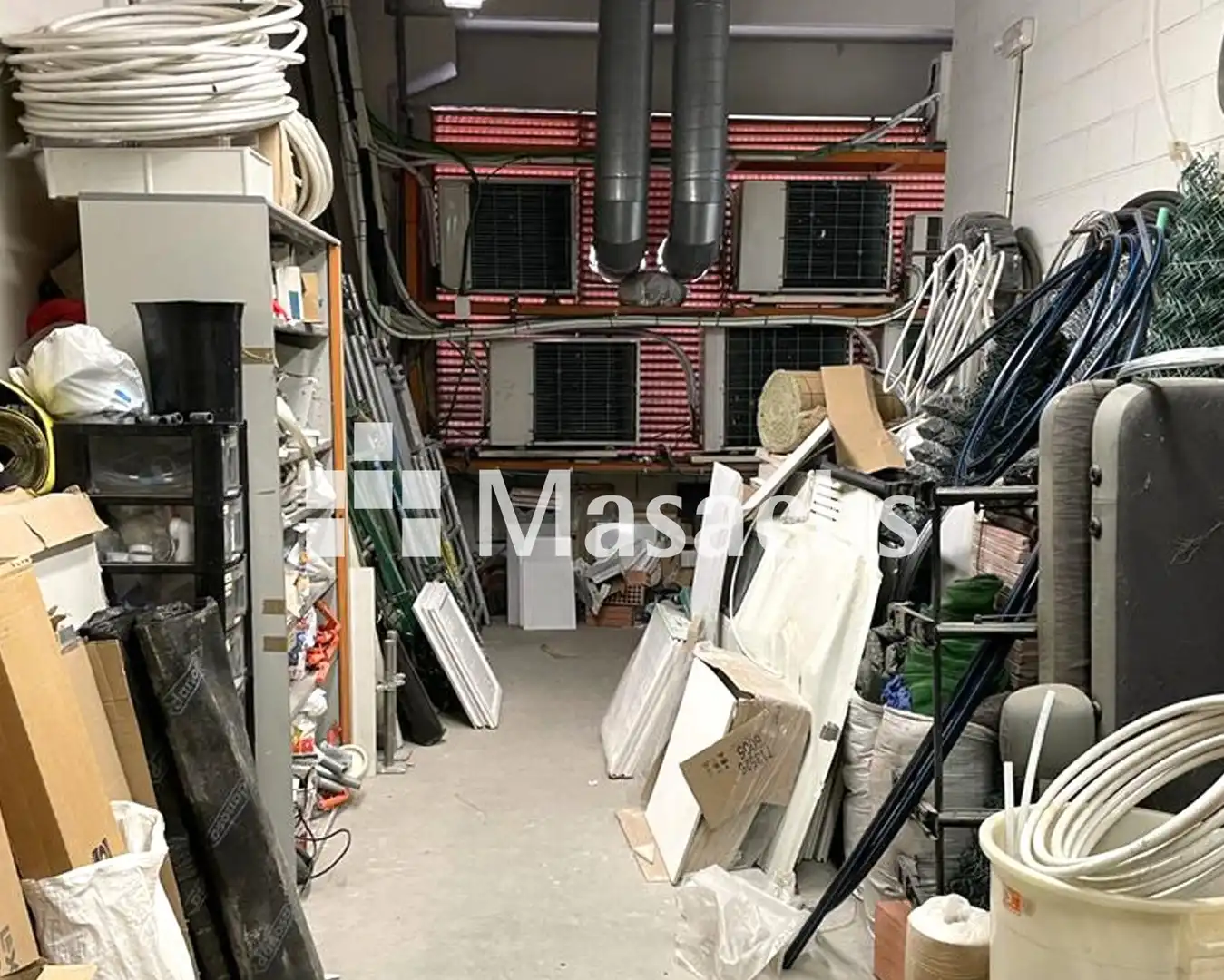 Fabrikhallen zur Miete in Terrassa