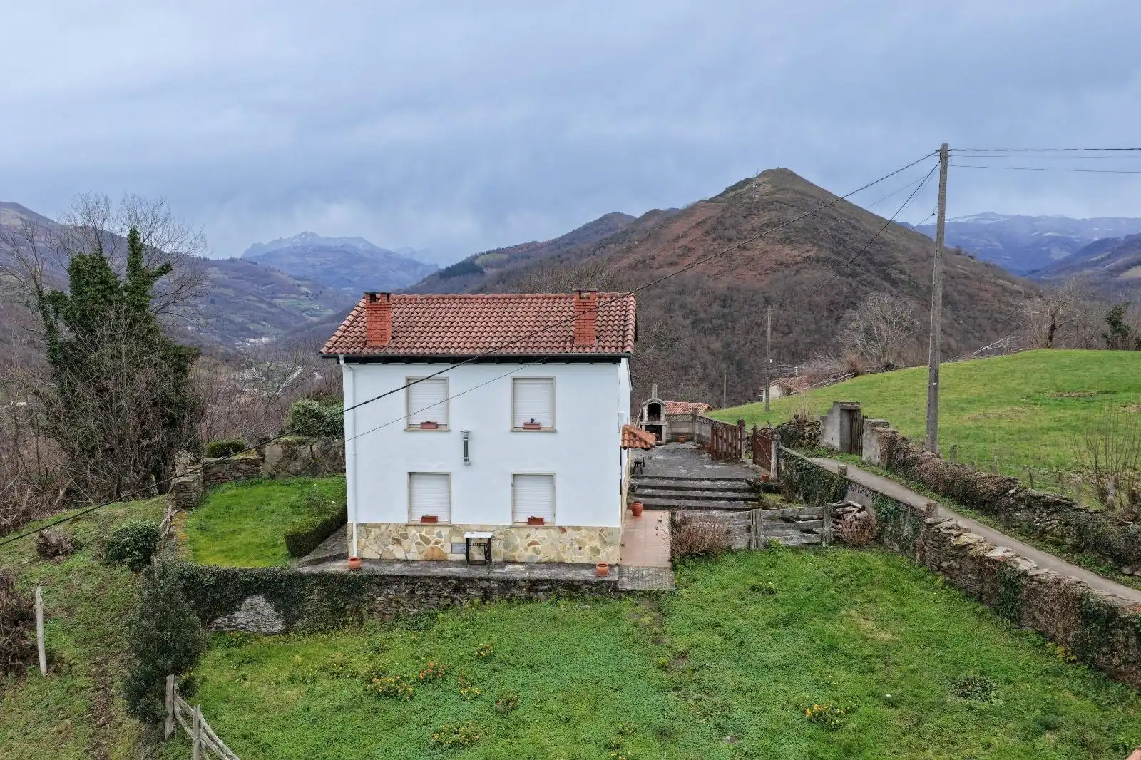 Exterior view of Houses for sale in Aller  with Heating, Private garden and Parquet flooring