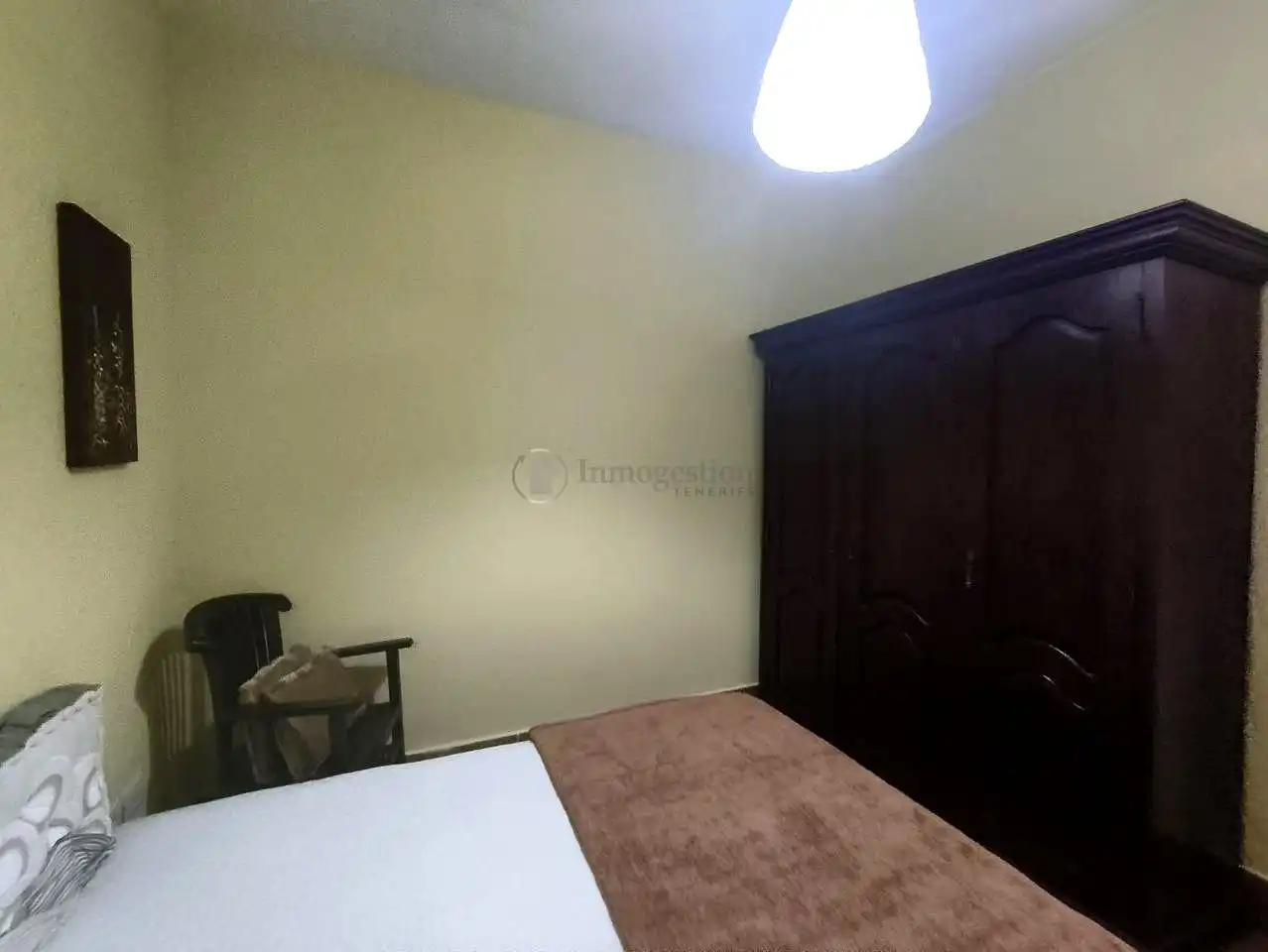 Habitación de Apartamento de alquiler en Arico con Amueblado