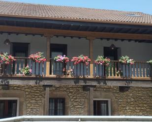 Terrassa de Casa o xalet en venda en Cangas de Onís amb Piscina