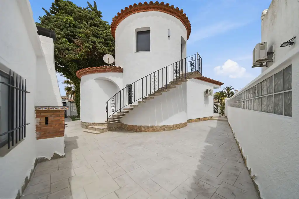 Casa con piscina en venta en Carrer Alberes, imagen 39
