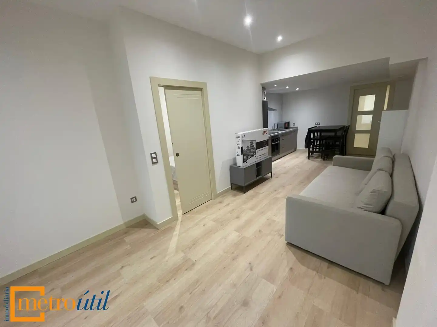 Flat for rent in Calle Santiago Diego Madrazo, Pizarrales