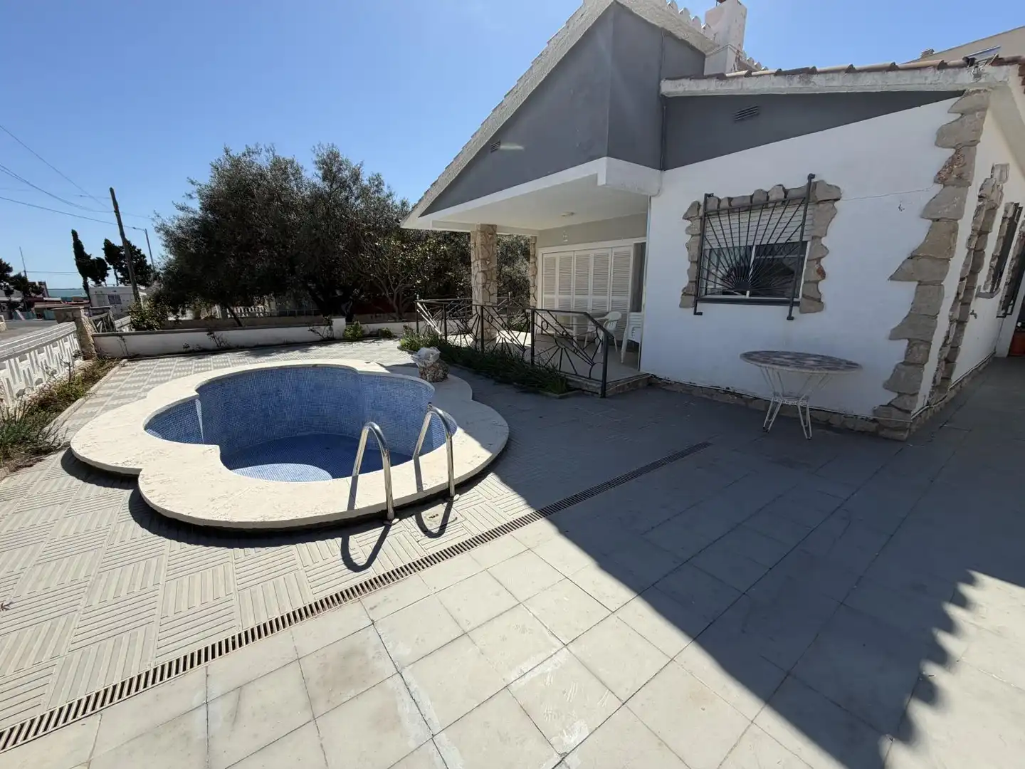 Piscina de Casa o chalet en venta en Alcanar con Aire acondicionado, Calefacción y Jardín privado