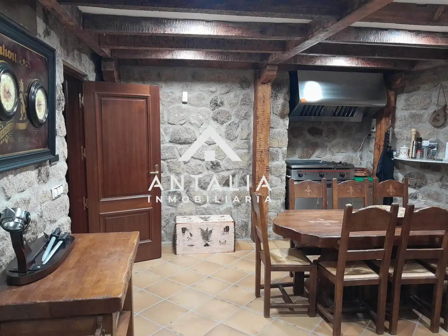 Cuina de Casa o xalet en venda en Cáceres amb Aire condicionat, Calefacció i Terrassa