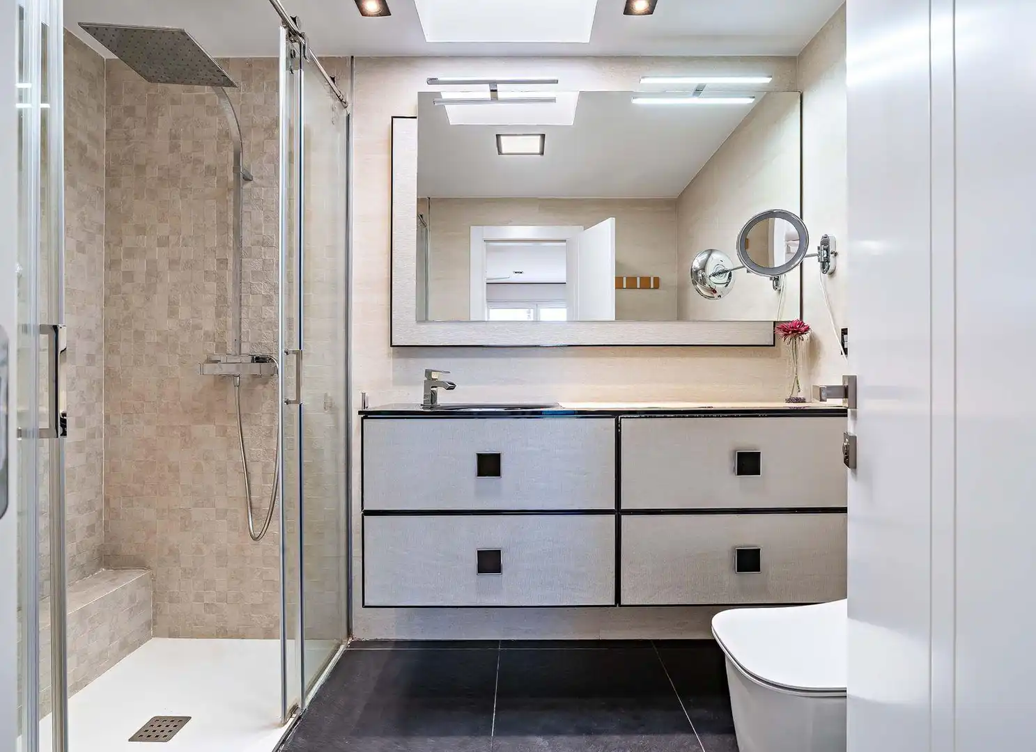 Bathroom of Houses for rent in Roquetas de Mar  with Air Conditioner, Heating and Terrace