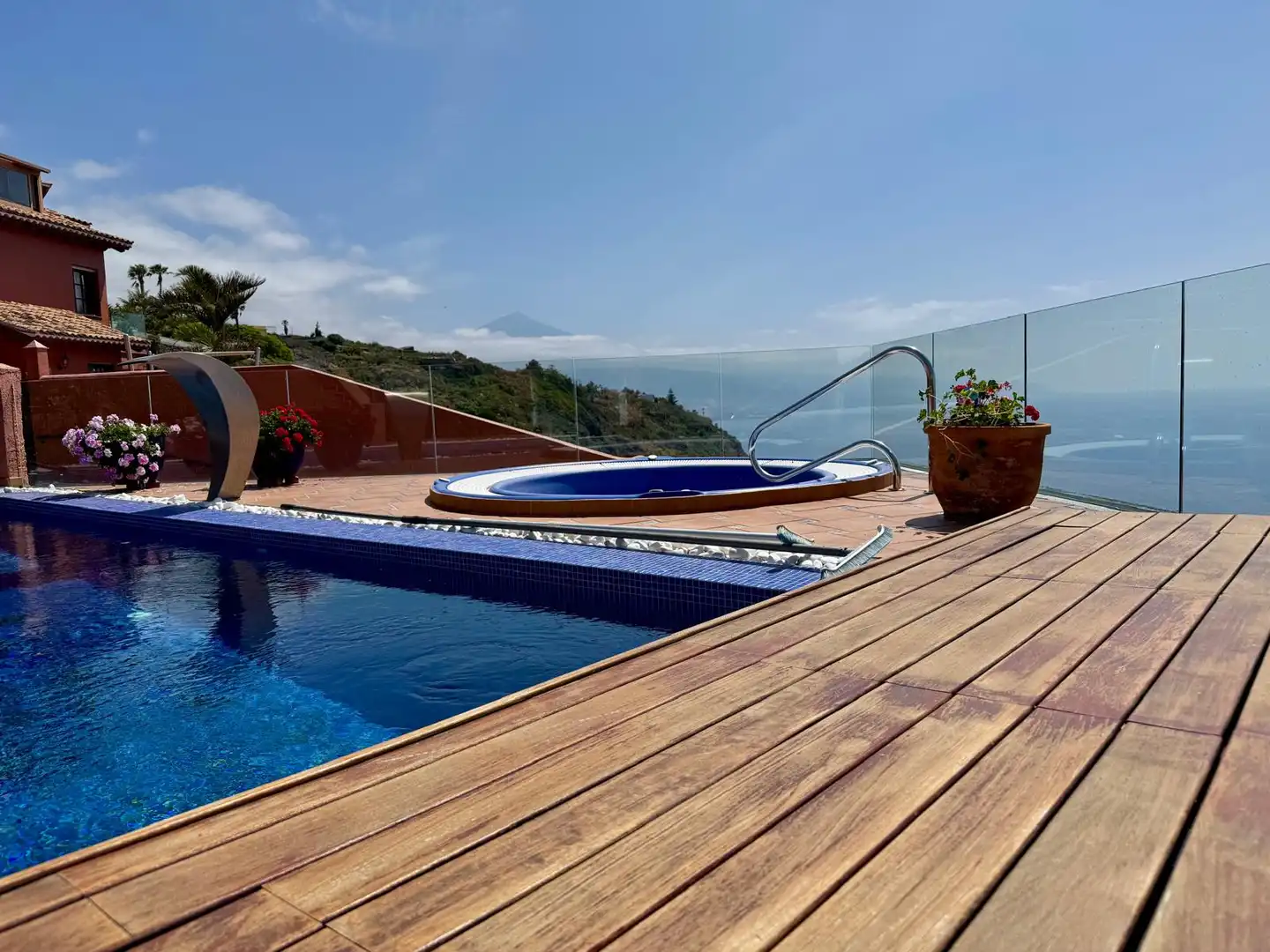 Swimming pool of Houses for sale in Tacoronte  with Private garden, Parquet flooring and Terrace